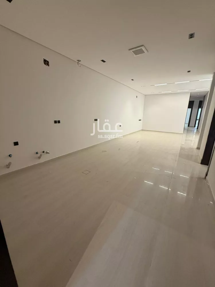 دور للبيع في حي عكاظ, مدينة الرياض, منطقة الرياض صورة 2