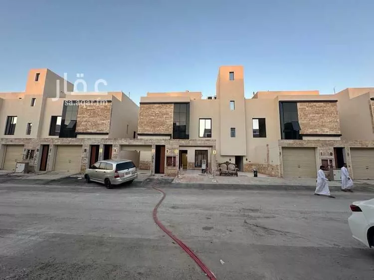 فيلا للبيع في شارع الصفار الذهبي, حي عكاظ, مدينة الرياض, منطقة الرياض 8