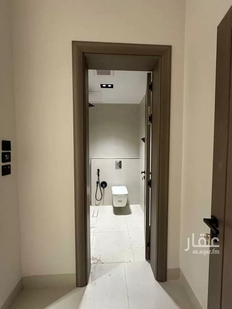 دور للبيع في شارع القطار, حي السويدي, مدينة الرياض, منطقة الرياض صورة 5
