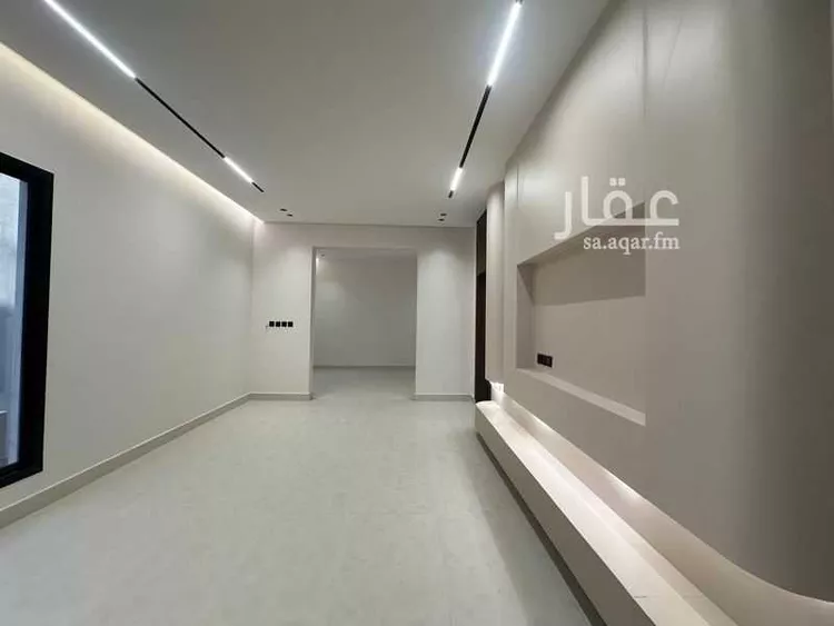 دور للبيع في شارع الصفار الذهبي, حي عكاظ, مدينة الرياض, منطقة الرياض 8