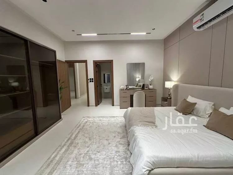 Floor for Sale in Riyadh Okaz 14