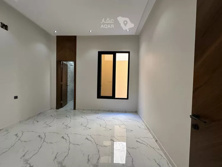 Floor for Sale in Riyadh Tuwaiq 11