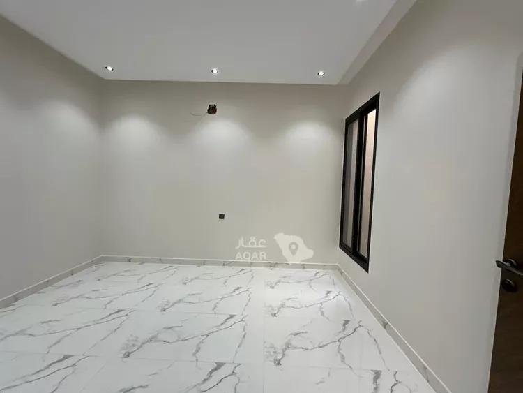 Floor for Sale in Riyadh Tuwaiq 10