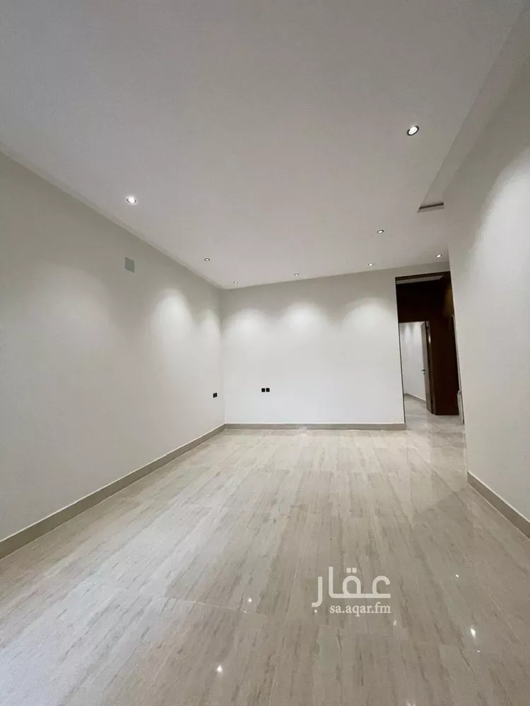 دور للبيع في شارع أبي سالم التعايشي, حي العوالي, مدينة الرياض, منطقة الرياض صورة 4