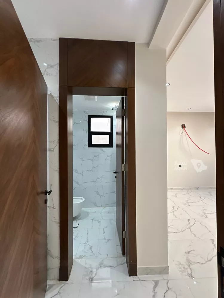 Floor for Sale in Riyadh Tuwaiq 6