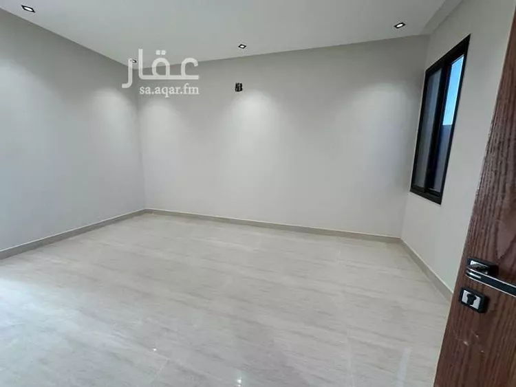 Floor for Sale in Riyadh Okaz صورة 4