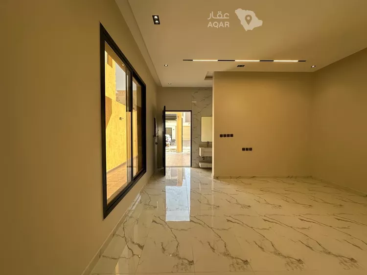 Floor for Sale in Riyadh Tuwaiq صورة 4