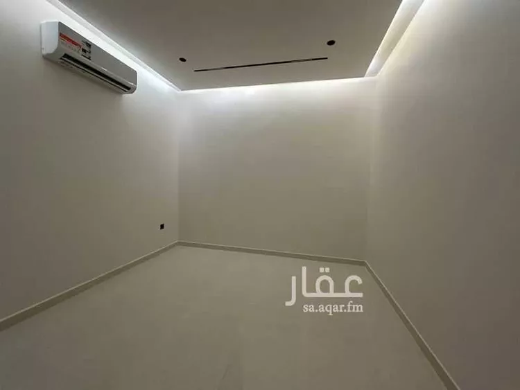 Floor for Sale in Riyadh Okaz 13
