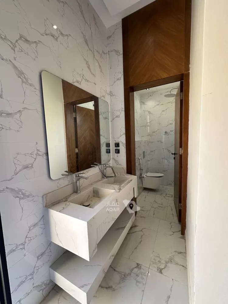 Floor for Sale in Riyadh Tuwaiq صورة 5