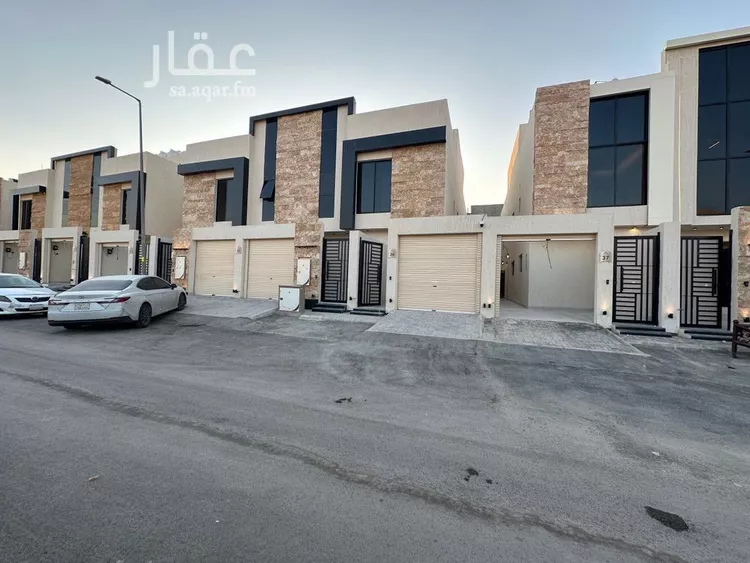 فيلا للبيع في شارع الصفار الذهبي, حي عكاظ, مدينة الرياض, منطقة الرياض