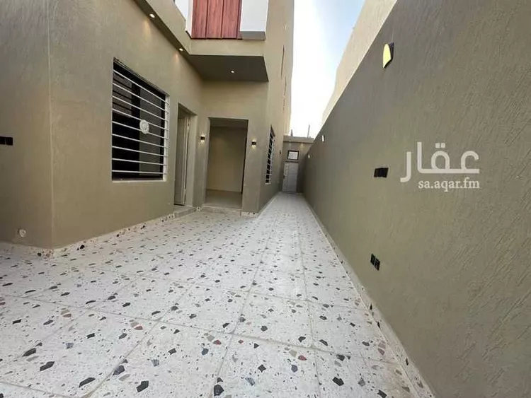 Floor for Sale in Riyadh Okaz صورة 3