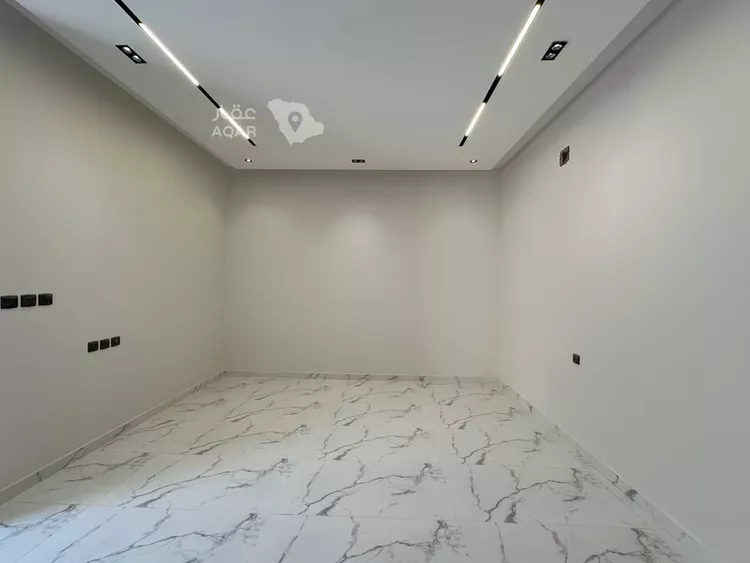 Floor for Sale in Riyadh Tuwaiq صورة 3