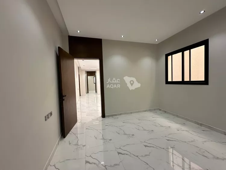 Floor for Sale in Riyadh Tuwaiq 11