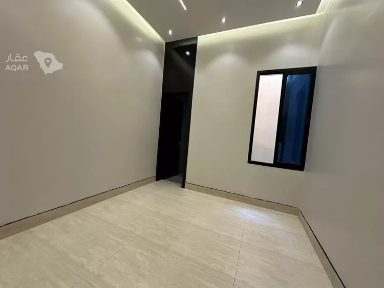 Floor for Sale in Riyadh Dirab 9