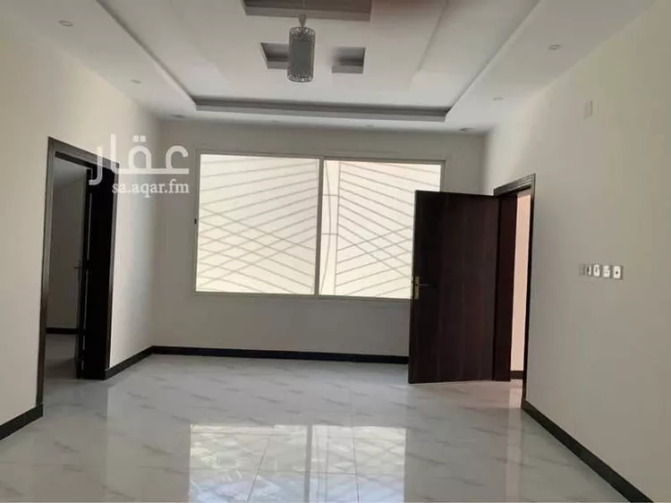 فيلا للبيع في شارع قاسم ابن يسار ، حي المصيف ، حائل ، منطقة حائل صورة 2