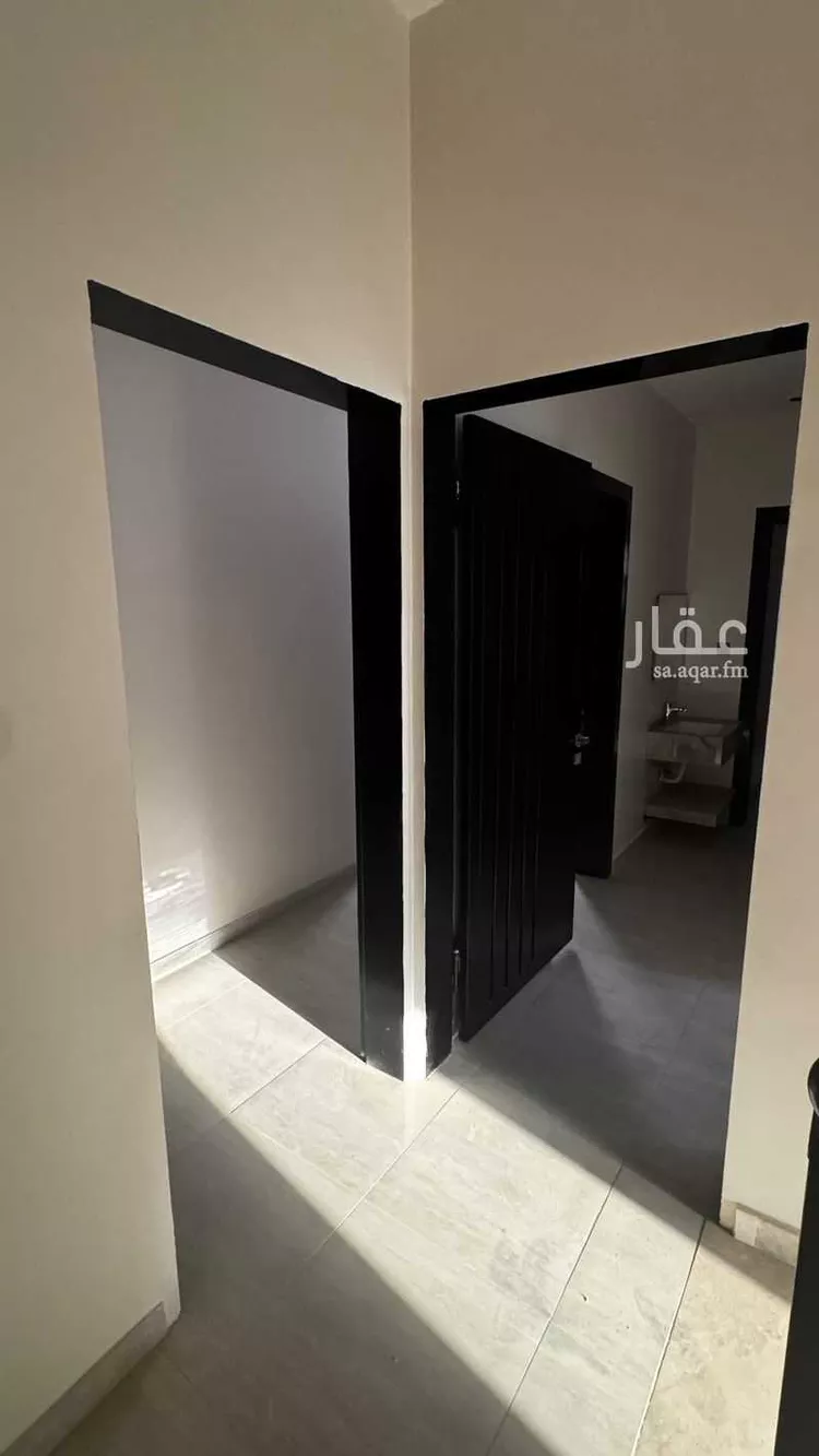 فيلا للبيع في شارع بدون, حي الرمال, مدينة الرياض, منطقة الرياض صورة 3