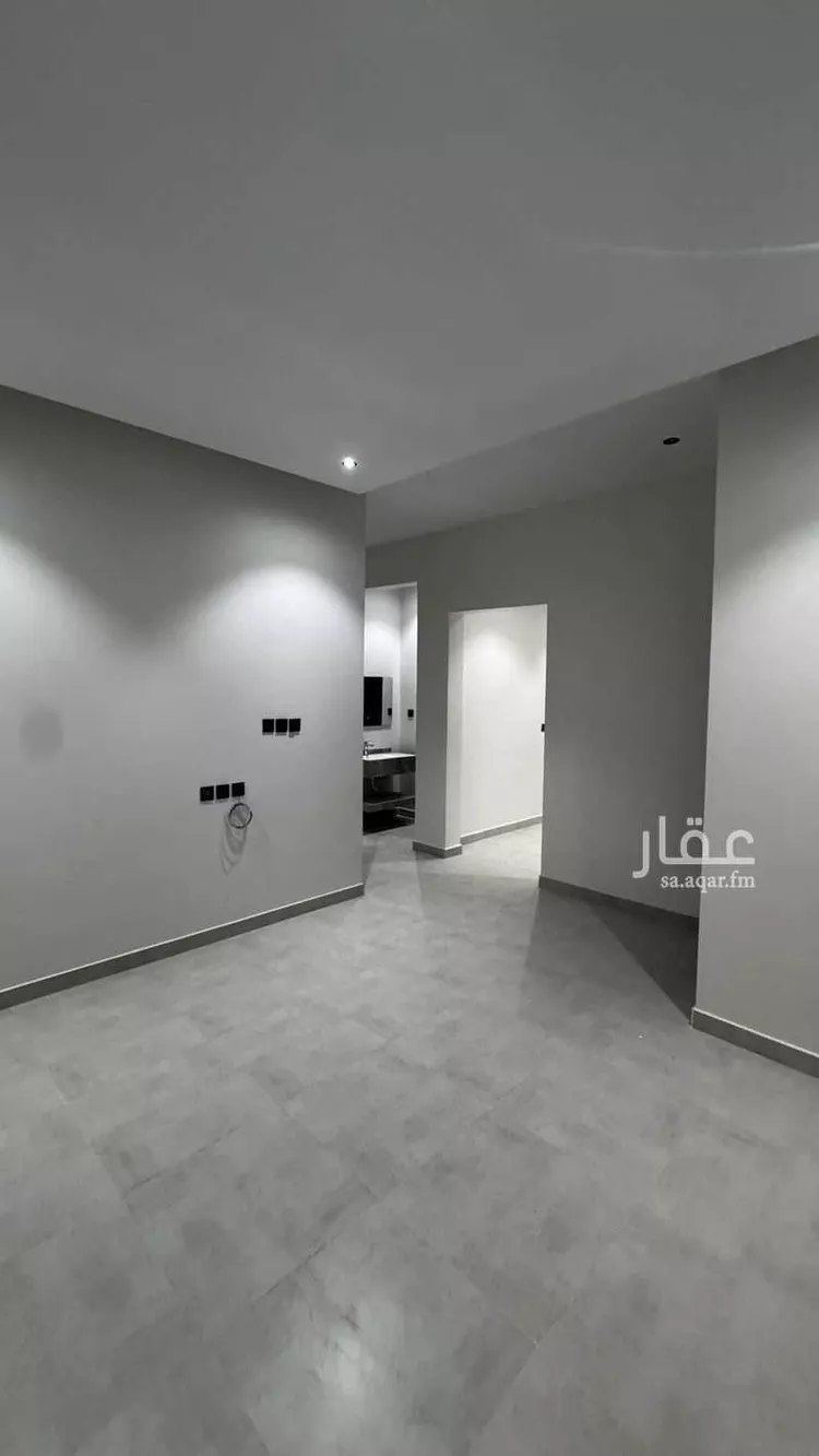 فيلا للبيع في شارع بدون, حي الرمال, مدينة الرياض, منطقة الرياض صورة 5