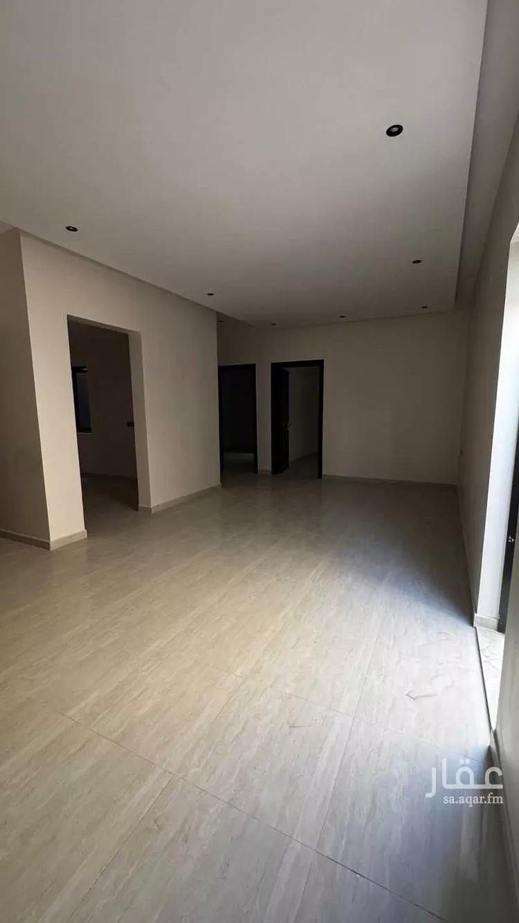 فيلا للبيع في شارع بدون, حي الرمال, مدينة الرياض, منطقة الرياض صورة 2