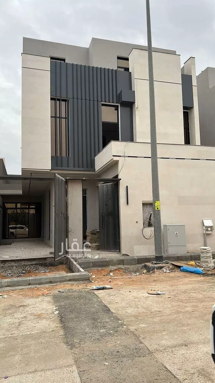 Villa for Sale in Riyadh Al Janadriyah