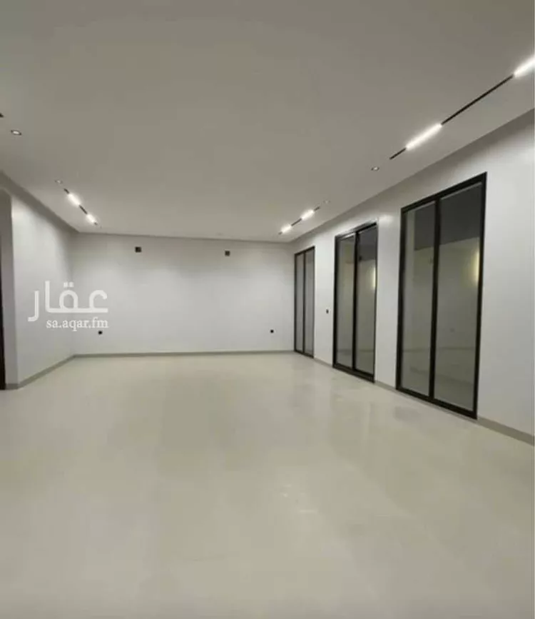 فيلا للبيع في شارع رقم 144, حي الرمال, مدينة الرياض, منطقة الرياض صورة 2
