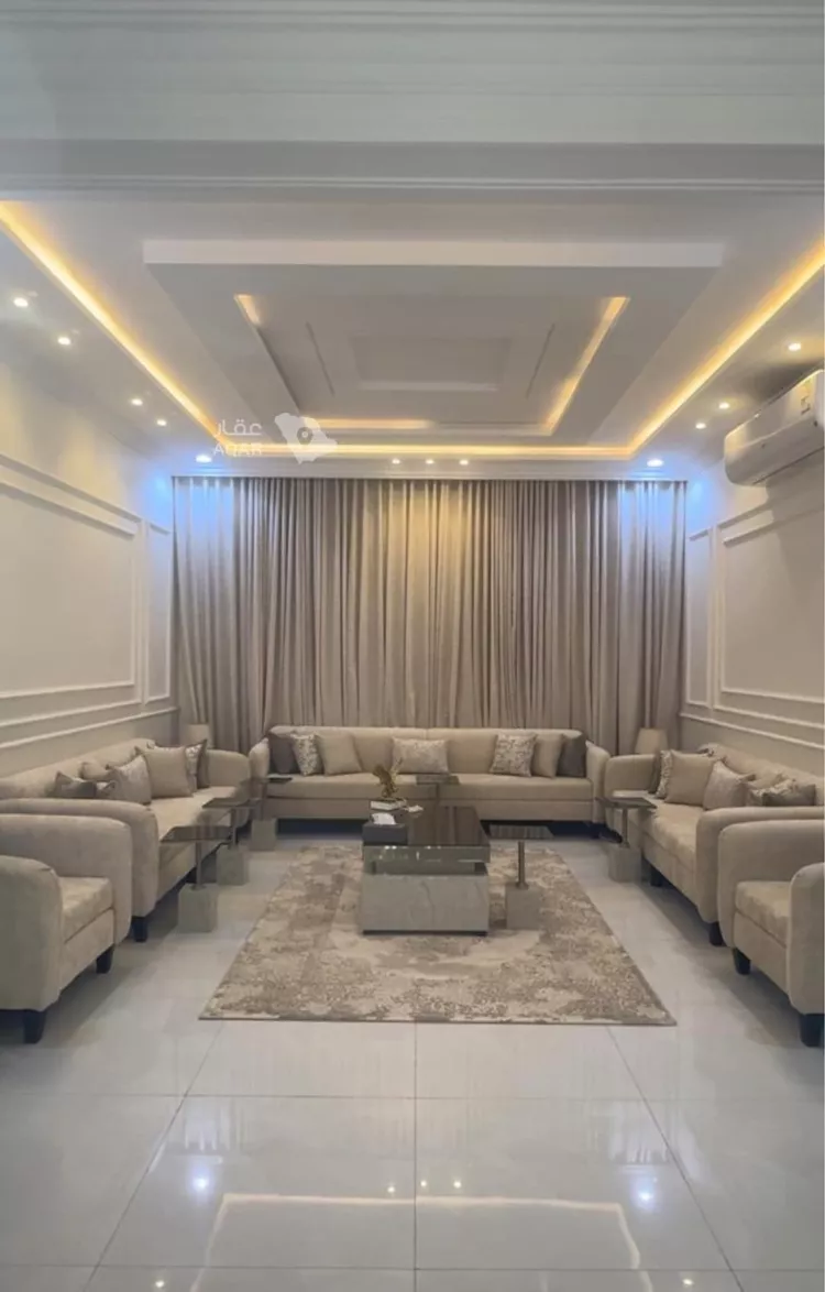 فيلا للإيجار في شارع 44444, حي الرمال, مدينة الرياض, منطقة الرياض 4