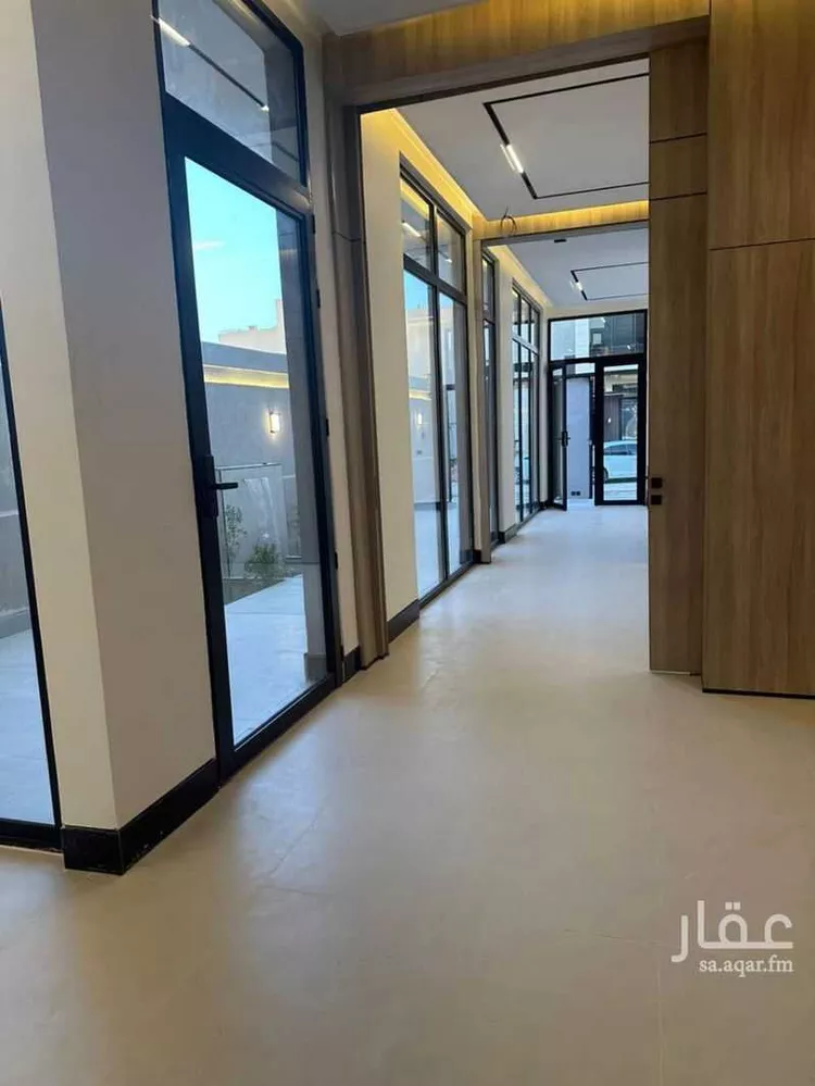 فيلا للبيع في شارع أحمد بن أصبغ, حي الرمال, مدينة الرياض, منطقة الرياض 7