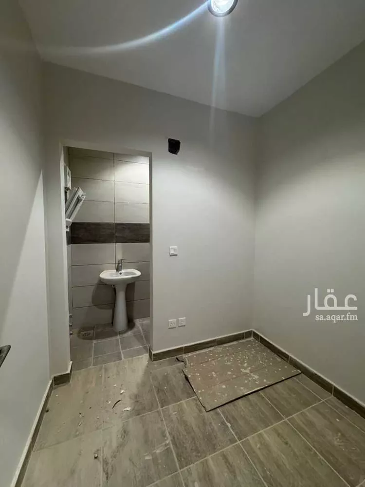فيلا للإيجار في شارع عبدالرحمن العمادي, حي مطار الملك خالد الدولي, مدينة الرياض, منطقة الرياض 17