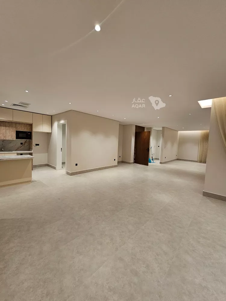 Floor for Rent in Riyadh An Narjis 16