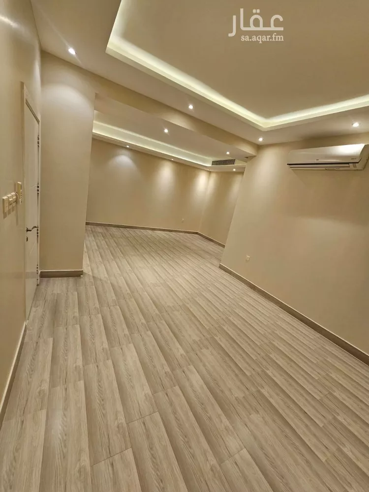 فيلا للإيجار في شارع الدانه, حي العارض, مدينة الرياض, منطقة الرياض صورة 3