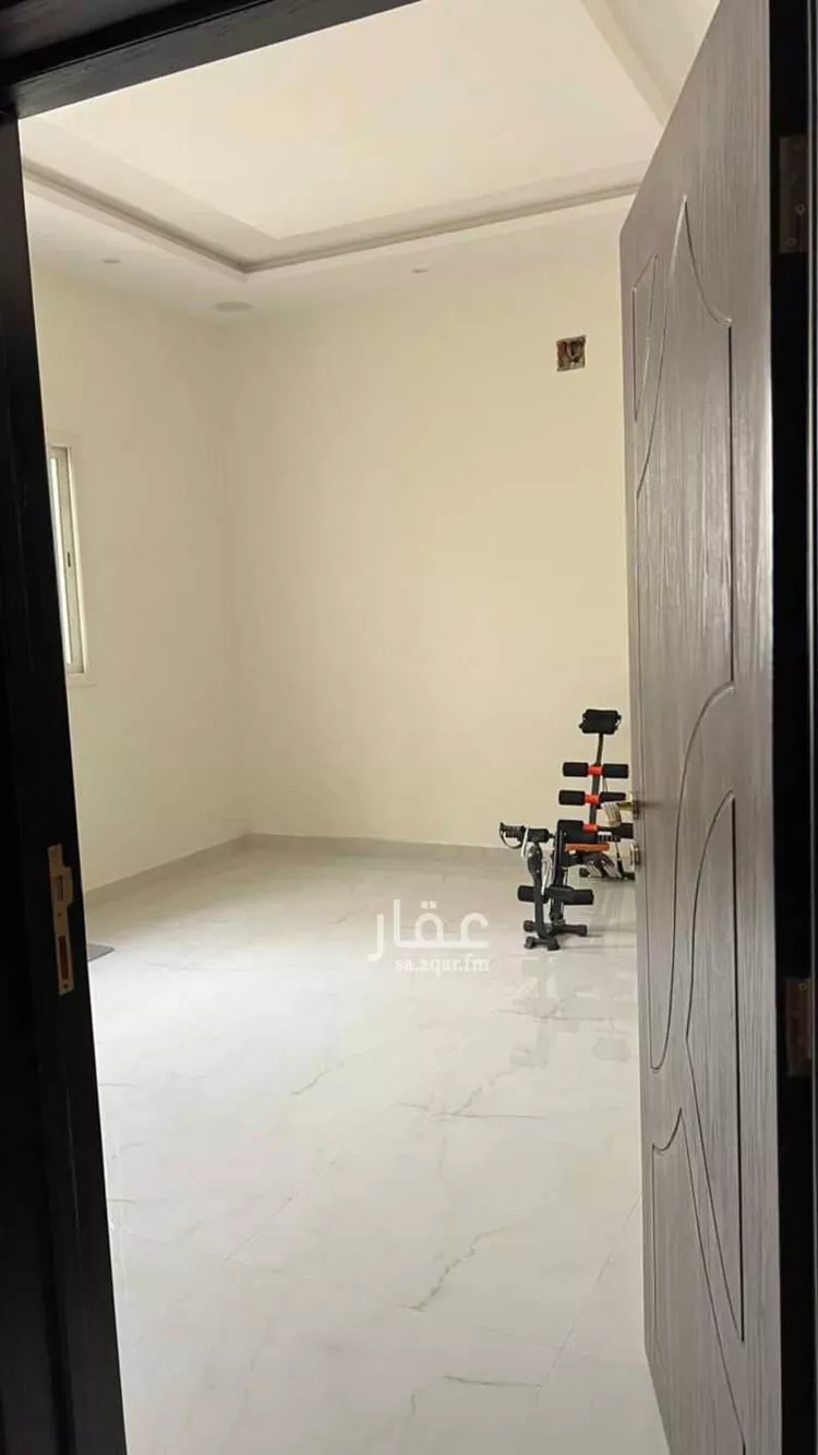 فيلا للبيع في شارع أحمد بن محمد العامري, حي العارض, مدينة الرياض, منطقة الرياض صورة 2