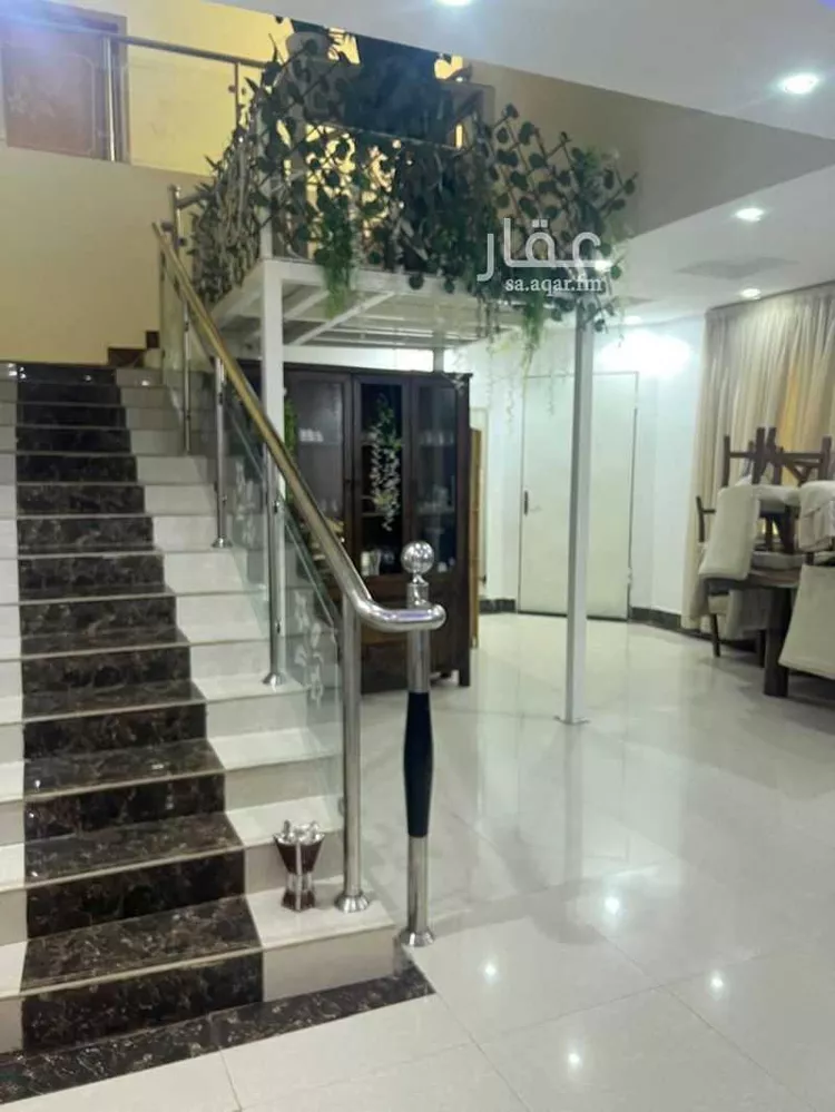 فيلا للبيع في شارع أبي بكر العسكري, حي ظهرة لبن, مدينة الرياض, منطقة الرياض صورة 4