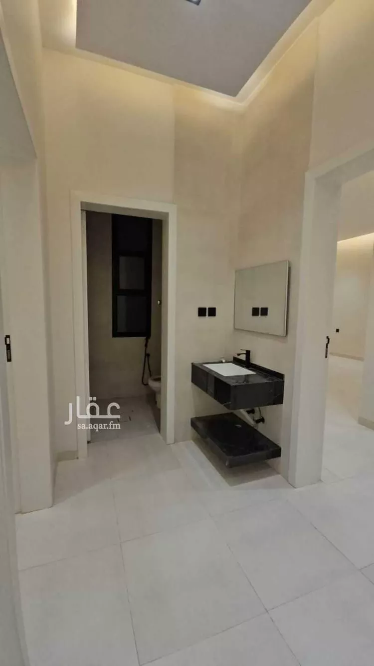 دور للبيع في شارع 3680, حي الجنادرية, مدينة الرياض, منطقة الرياض 14