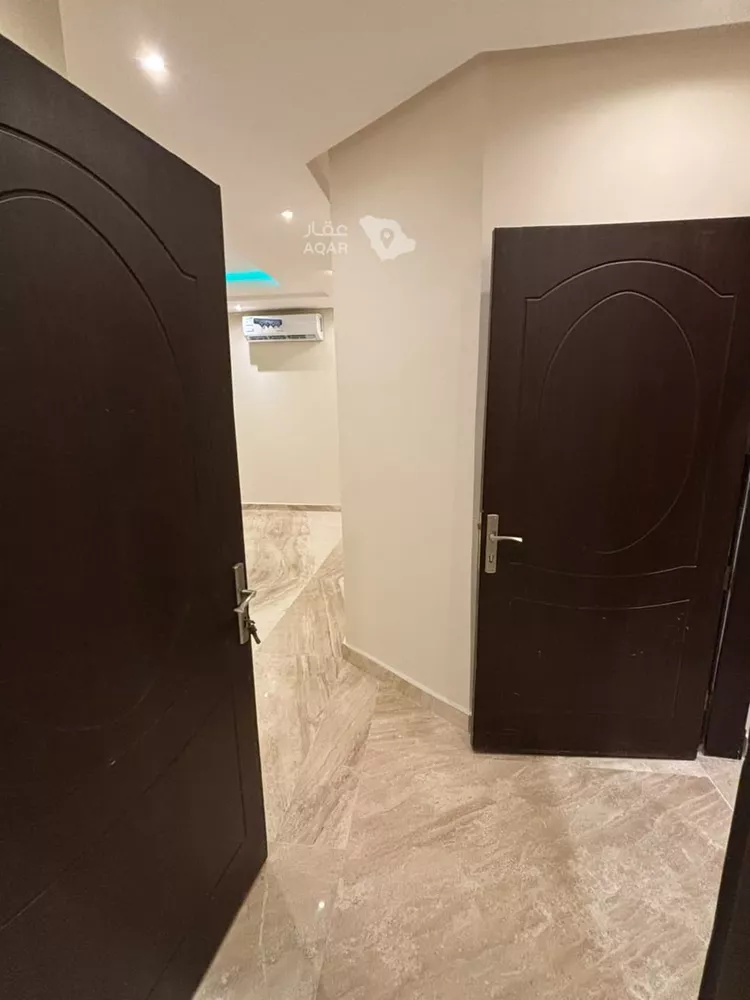 Floor for Rent in Riyadh Al Arid 22