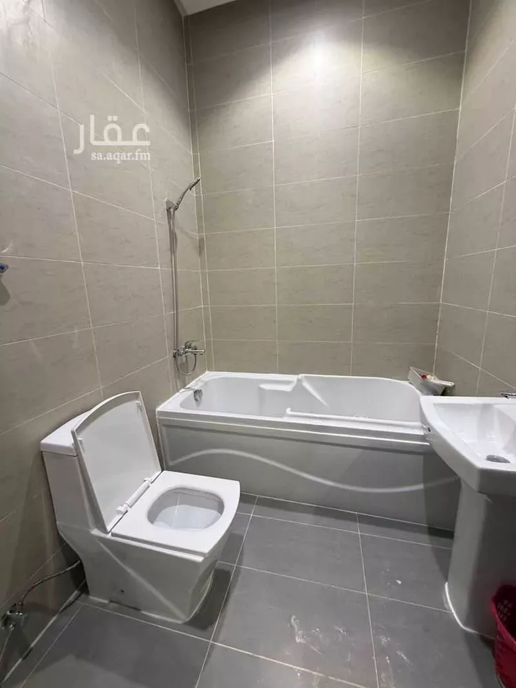 فيلا للبيع في شارع عبدالعزيز بن يحيى, حي العارض, مدينة الرياض, منطقة الرياض 8
