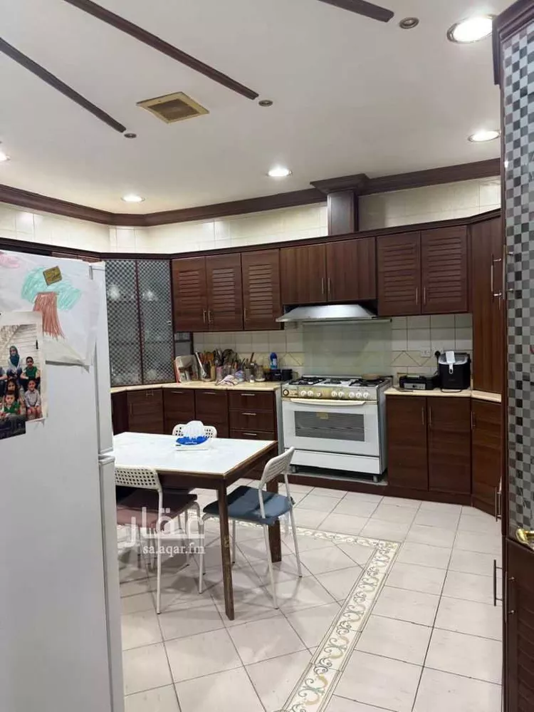 فيلا للبيع في شارع حليمة بنت الحارث, حي التعاون, مدينة الرياض, منطقة الرياض صورة 2