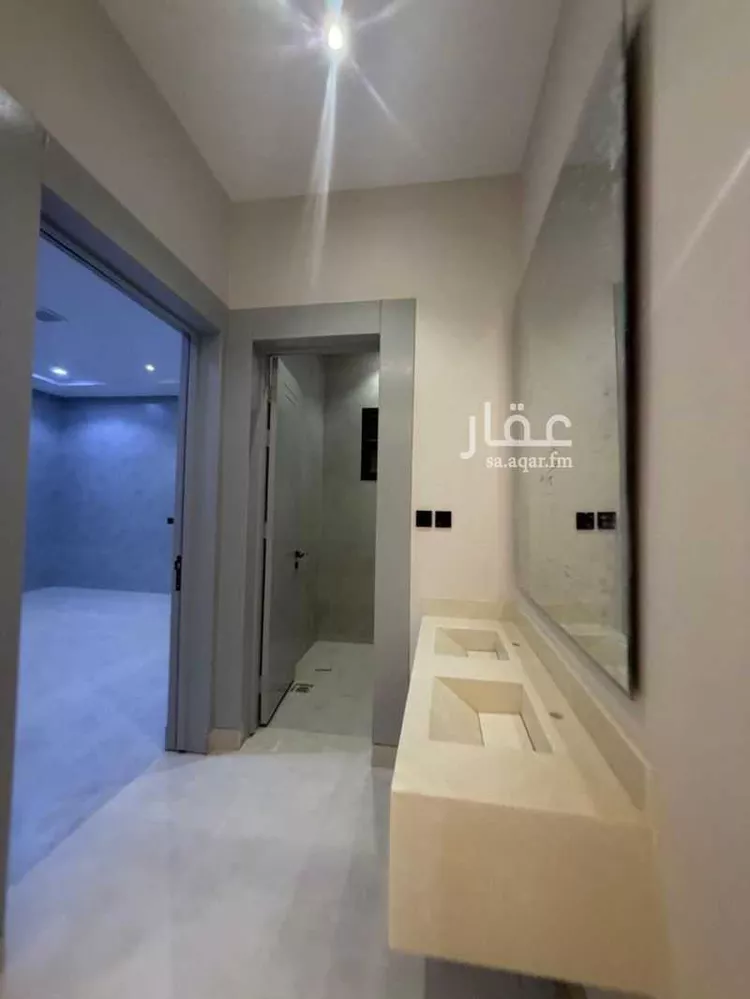 فيلا للبيع في شارع النظيم مخطط النخبه, حي النظيم, مدينة الرياض, منطقة الرياض 12