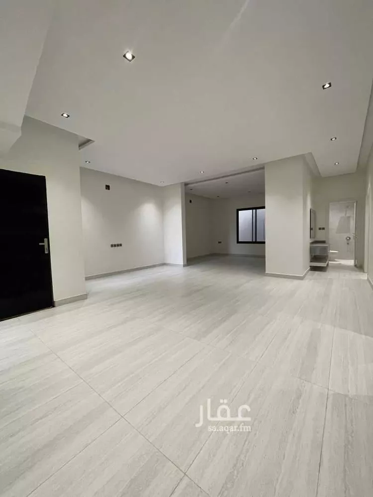 فيلا للبيع في شارع 1792/2, حي الجنادرية, مدينة الرياض, منطقة الرياض 15