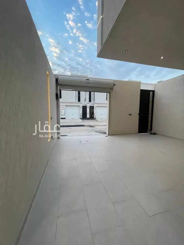 فيلا للبيع في شارع عيسى ابن سلمان خليفه, حي المعيزيلة, مدينة الرياض, منطقة الرياض صورة 5