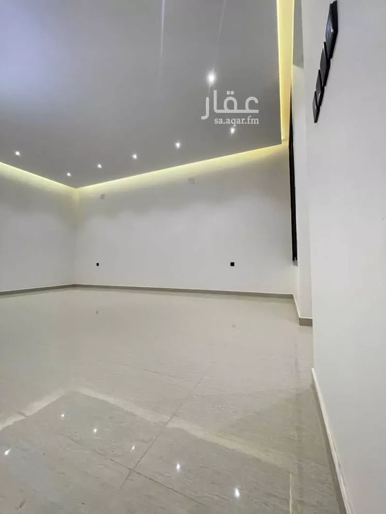 فيلا للبيع في شارع الضياء, حي الجنادرية, مدينة الرياض, منطقة الرياض 15