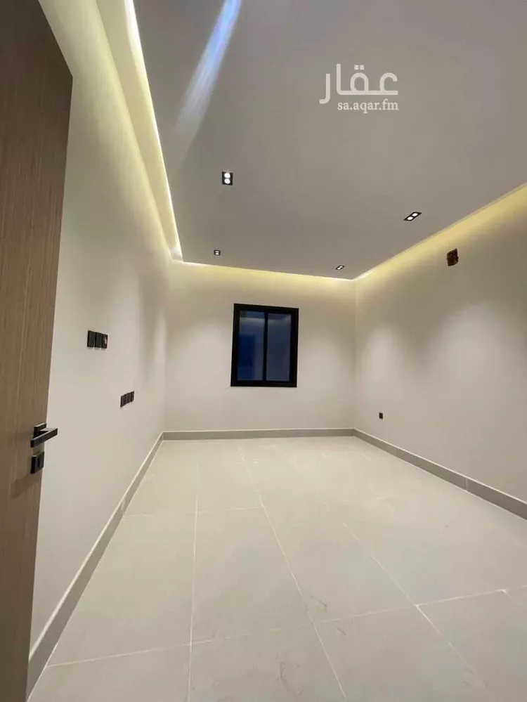 Floor for Sale in Riyadh Al Janadriyah 14
