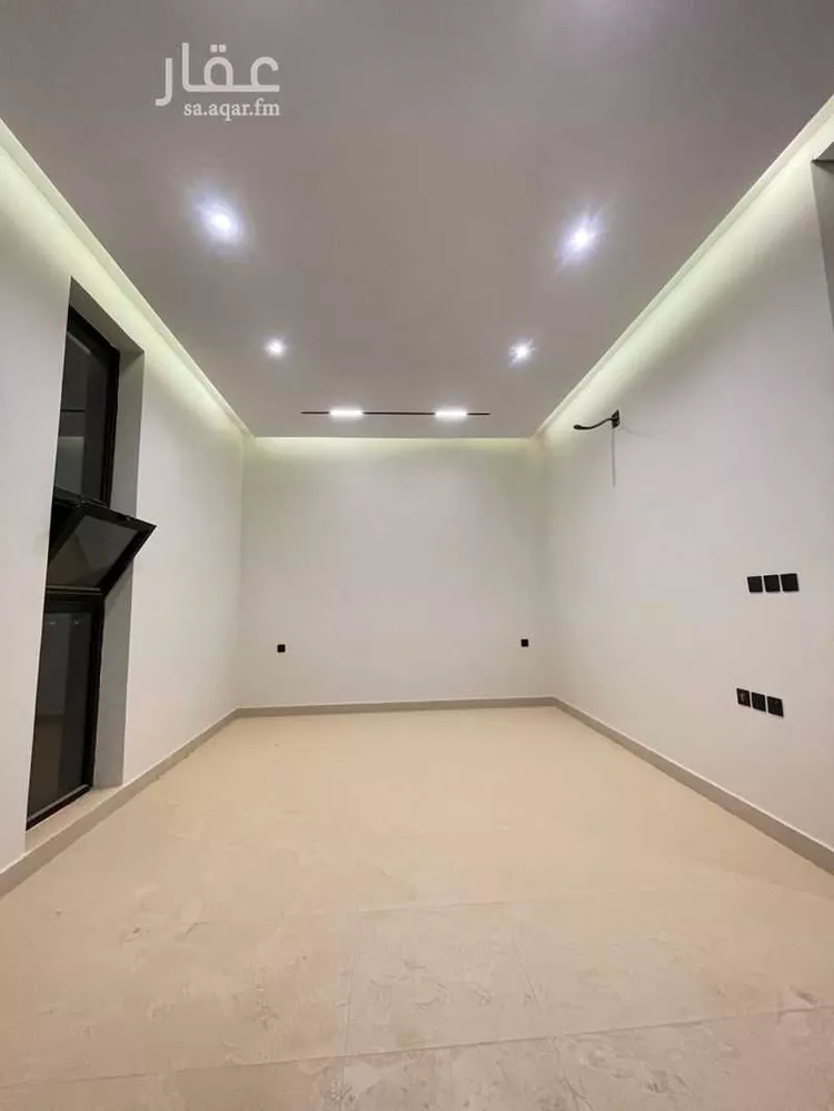 دور للبيع في شارع عبدالعزيز الرفاعي, حي الجنادرية, مدينة الرياض, منطقة الرياض 9