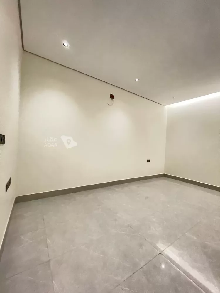 Floor for Sale in Riyadh Al Maizilah صورة 5