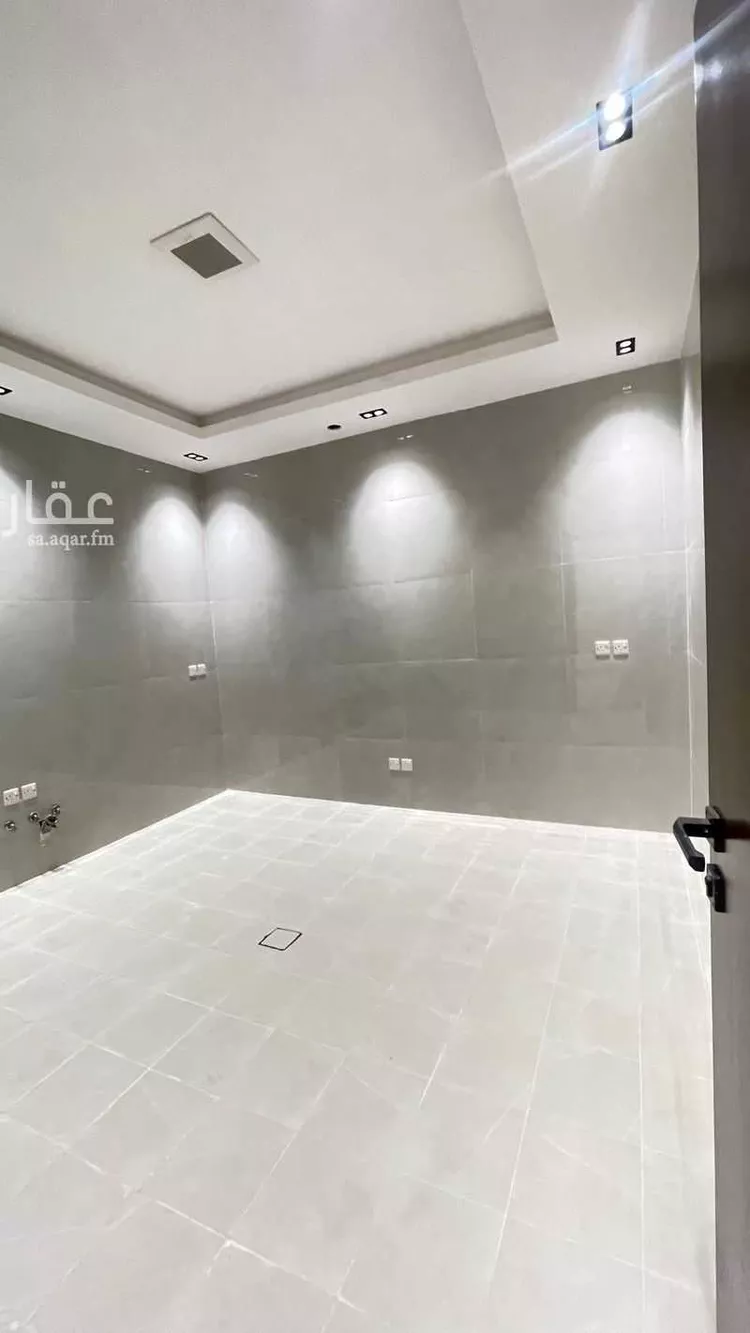 دور للبيع في شارع وادي الشعراء, حي ديراب, مدينة الرياض, منطقة الرياض 16