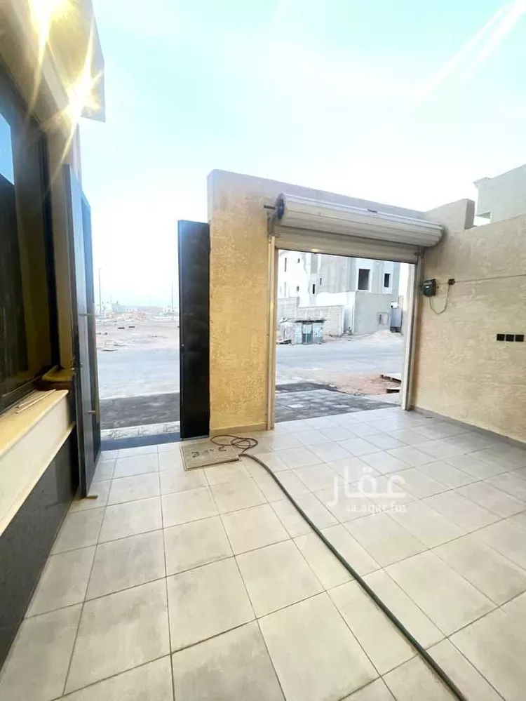 فيلا للبيع في شارع حي النخبه, حي النظيم, مدينة الرياض, منطقة الرياض صورة 3