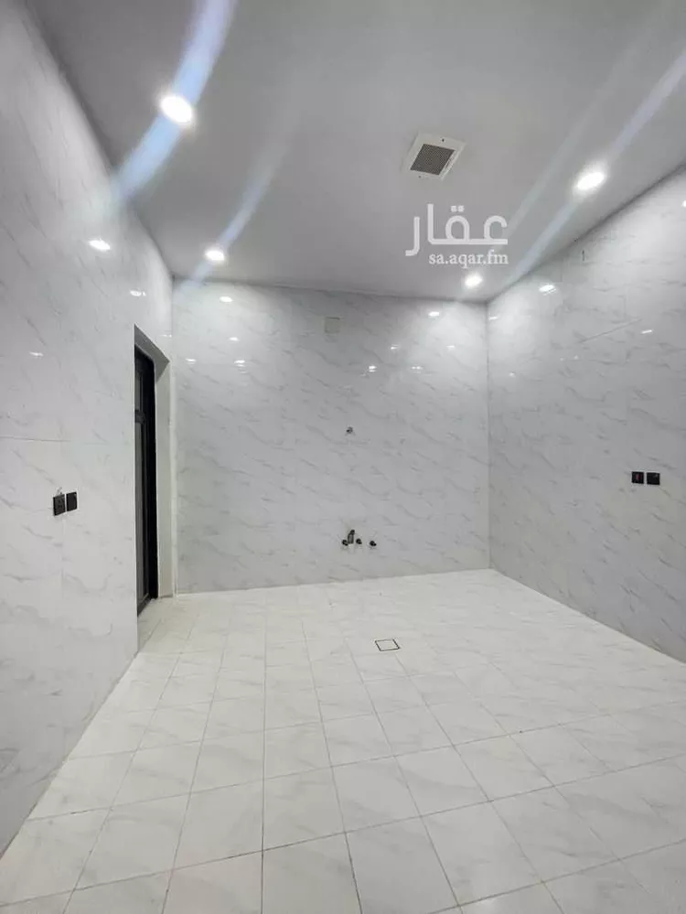 دور للبيع في حي الجنادرية, مدينة الرياض, منطقة الرياض 17
