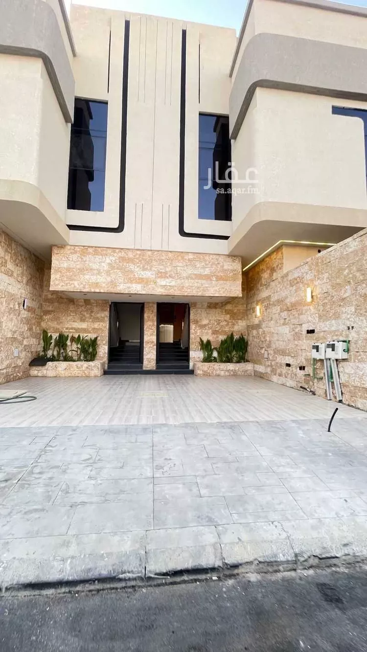 Floor for Sale in Riyadh Sultanah 7