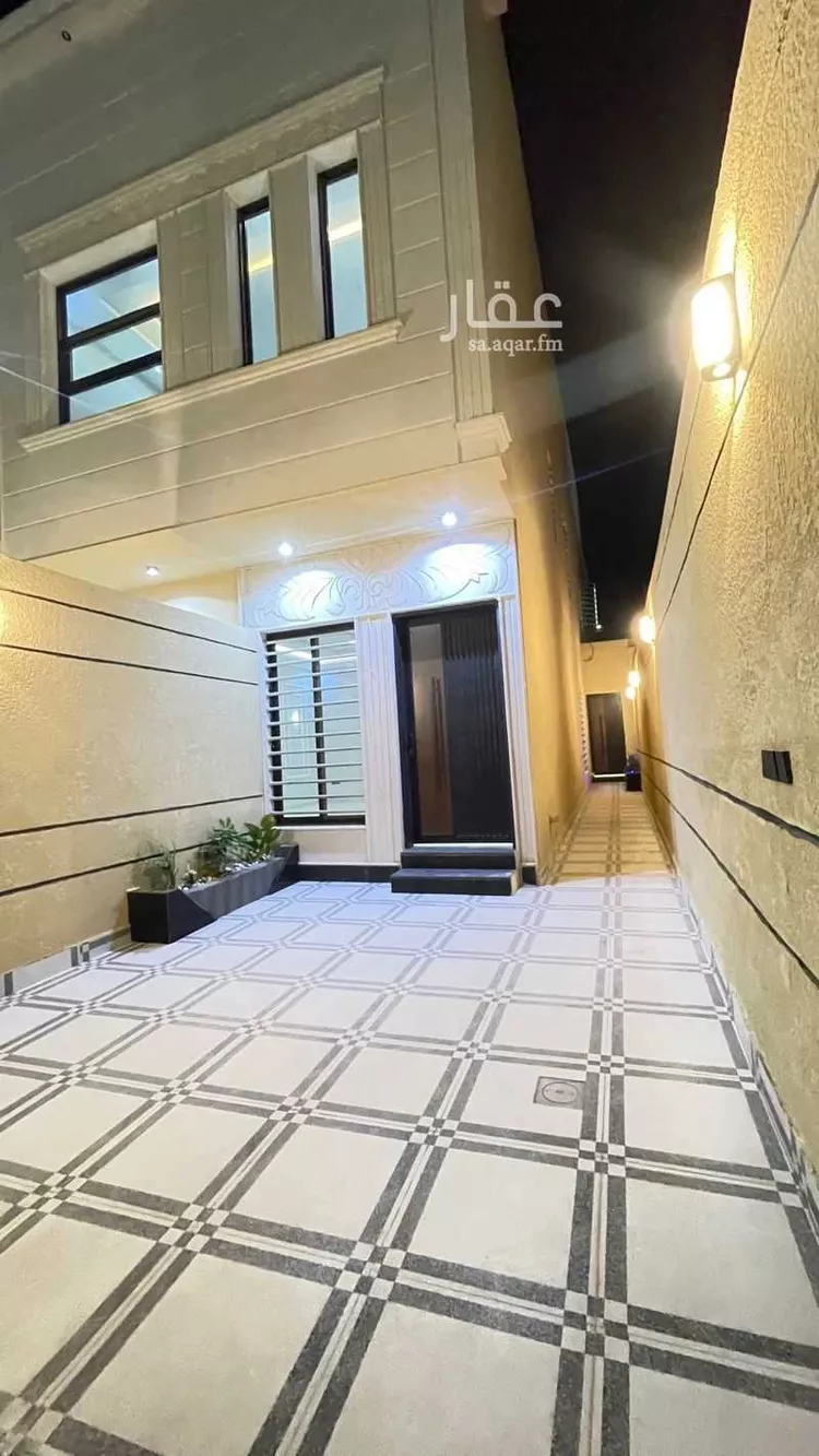 دور للبيع في شارع https://maps.google.com/?q=24.508867,46.643784, حي عكاظ, مدينة الرياض, منطقة الرياض صورة 3