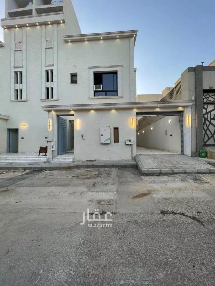 دور للبيع في شارع ابن المظفر, حي السويدي الغربي, مدينة الرياض, منطقة الرياض