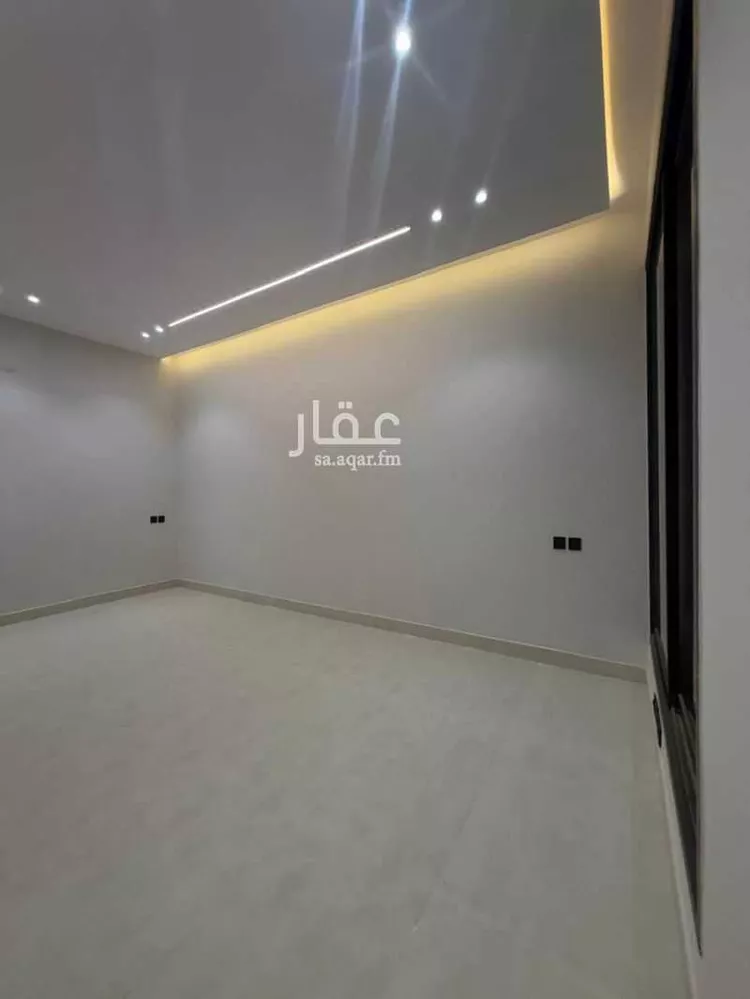 فيلا للبيع في شارع النظيم مخطط النخبه, حي النظيم, مدينة الرياض, منطقة الرياض 8