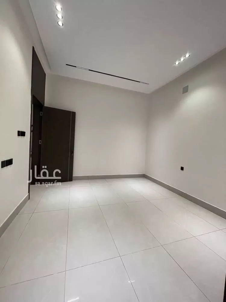فيلا للبيع في شارع مخطط بوابة الشرق, حي الجنادرية, مدينة الرياض, منطقة الرياض 6